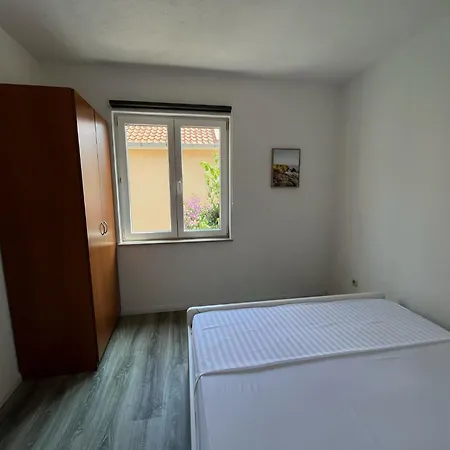 Cubela Apartament Orebić
